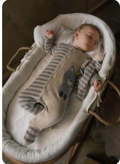 Screenshot MAYORAL 2 Piece Set Velour Babygros - Image 1