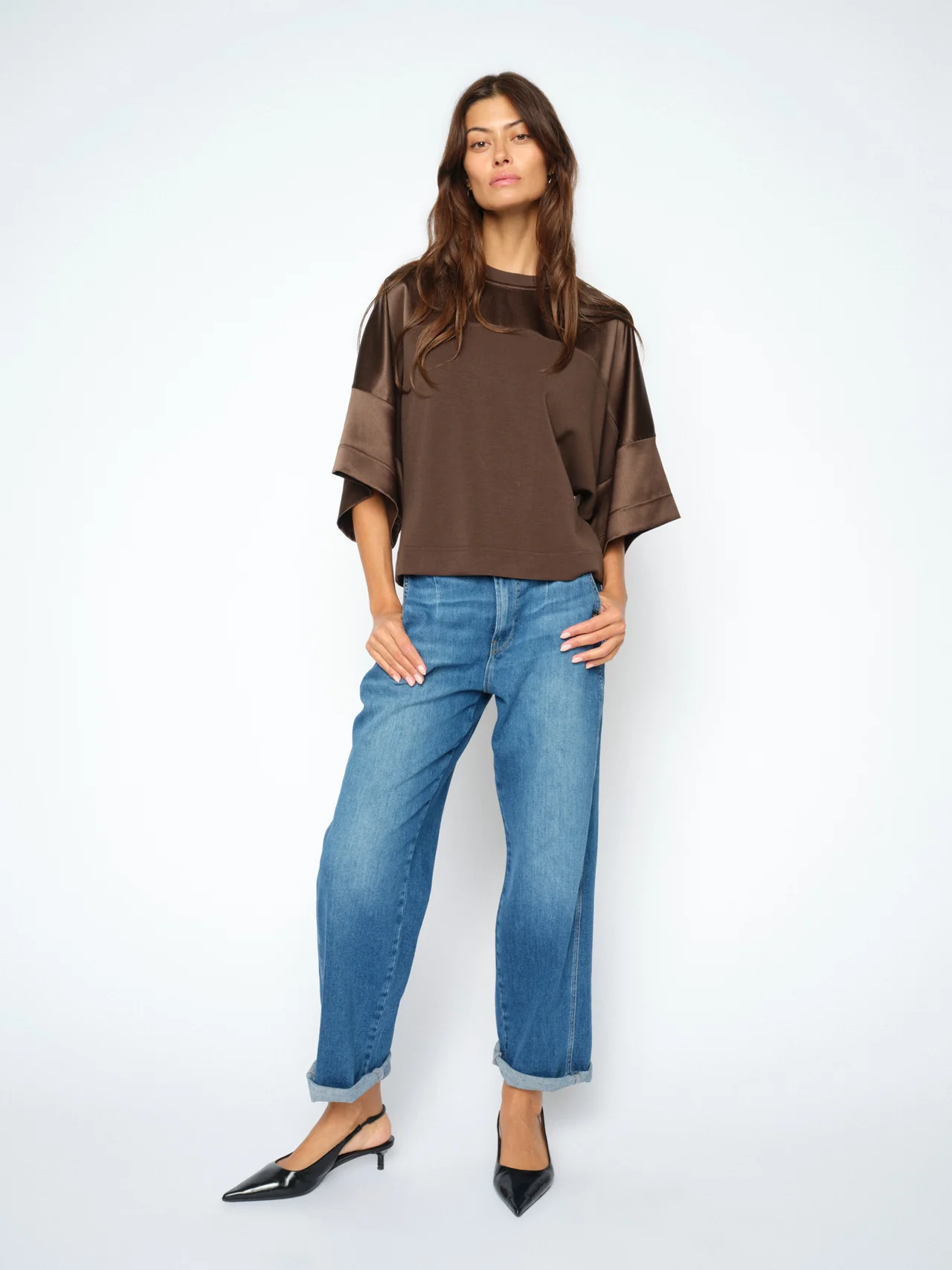 180840160MMLelaOSSSatinSweatshirtDelicioso-180890401MMSandieComfortJeansBlue_1 Mos Mosh Lela Satin Sweat Top 180840 - Image 1