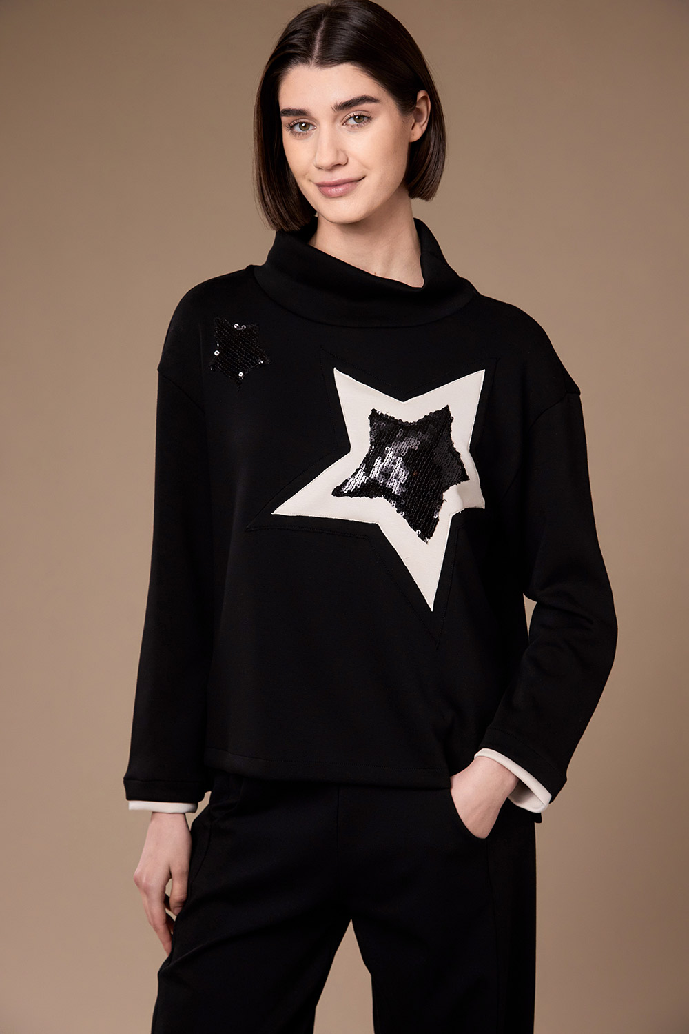 W26199-505L (5) PERUZZI Star Top W26199 - Image 1